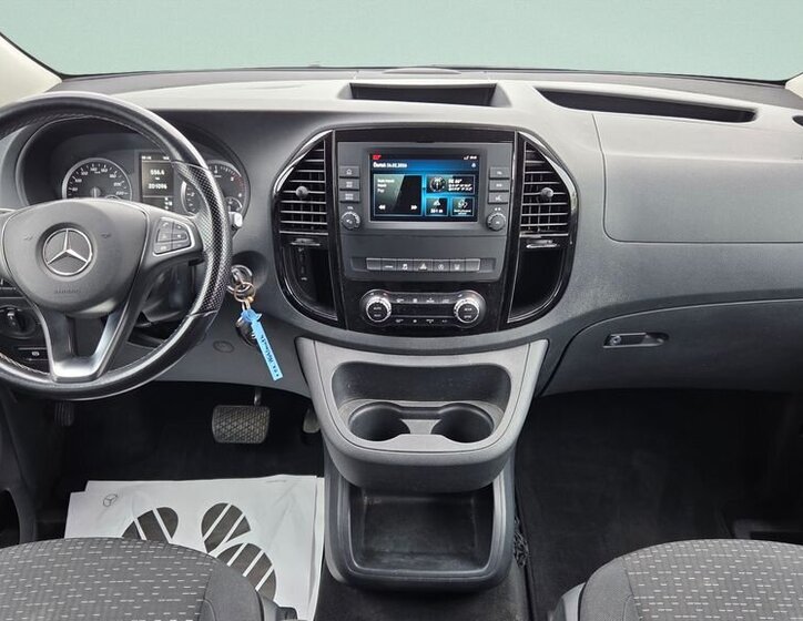 Mercedes-Benz Vito VAN / Minibus 2,0 l 174 kw