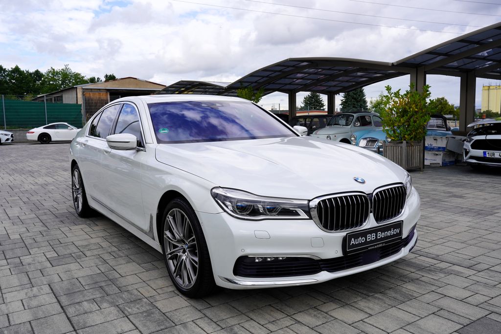 BMW Řada 7