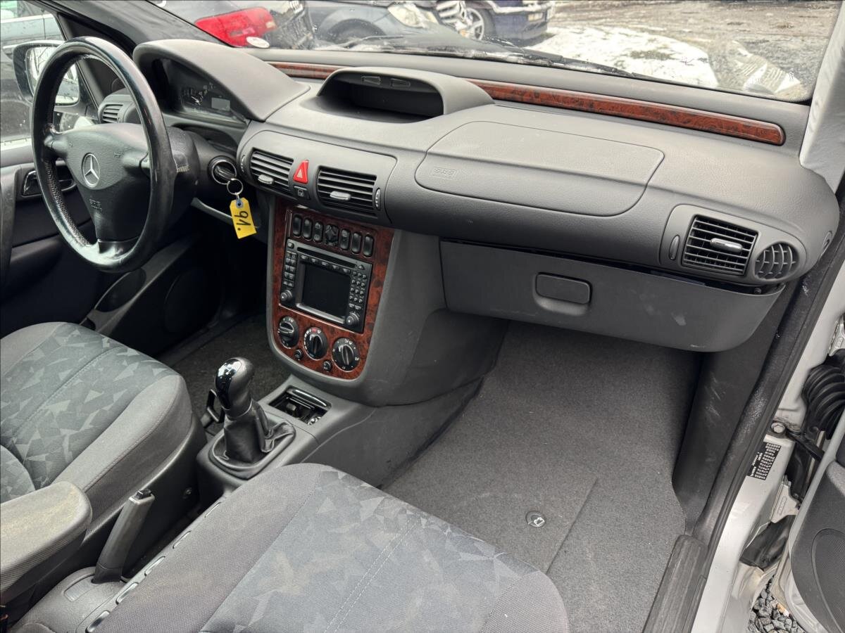 Mercedes-Benz Vaneo Kombi 1,6 l 75 kw