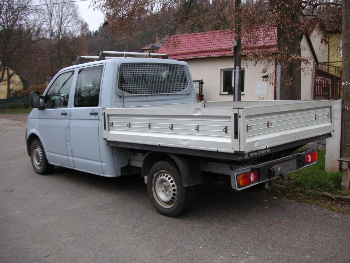Volkswagen Transporter Valník 2,5 l 96 kw