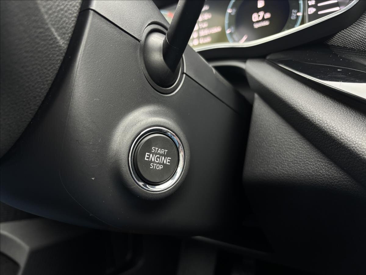 Škoda Octavia Sedan / Limuzína 2,0 l 85 kw