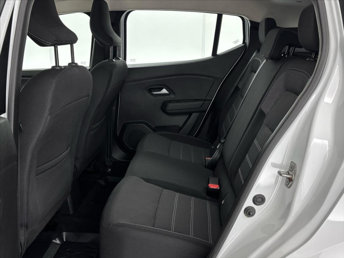 Dacia Sandero Hatchback 999,0 67 kw