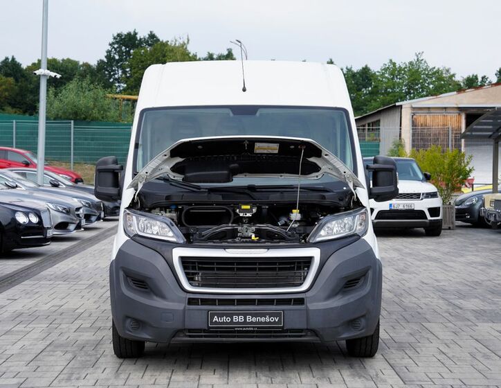 Peugeot Boxer 9