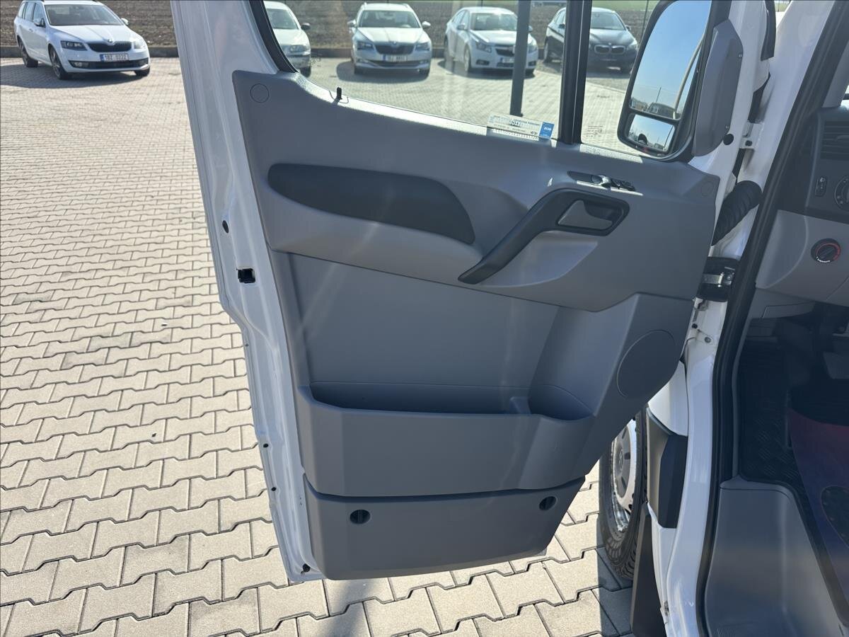 Volkswagen Crafter Skříň 2,0 l 120 kw