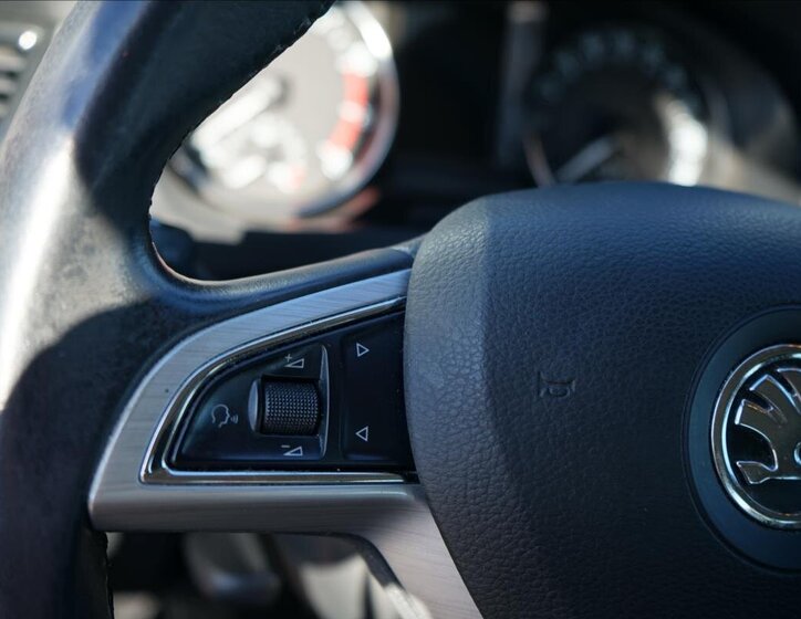 Škoda Rapid Sedan / Limuzína 1,2 l 81 kw