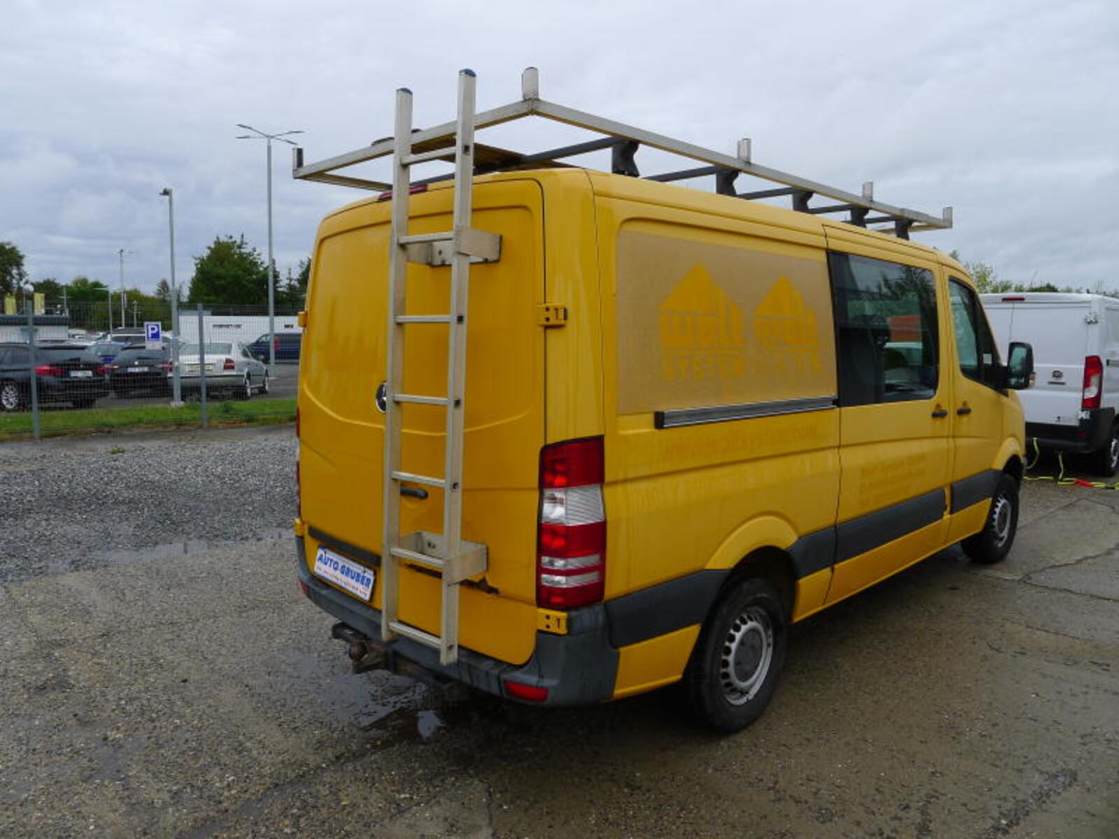 Mercedes-Benz Sprinter 4