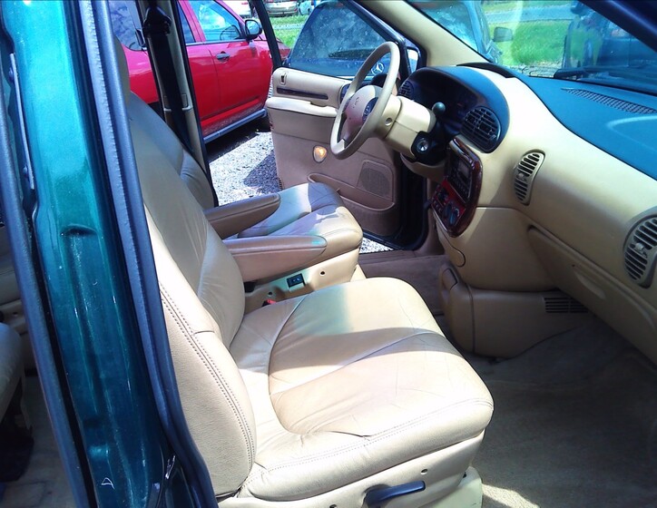 Chrysler Grand Voyager 9