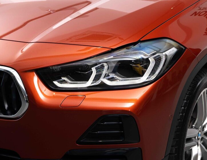 BMW X2 SUV 1,5 l 100 kw