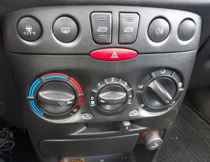 Fiat Punto Hatchback 1,2 l 44 kw