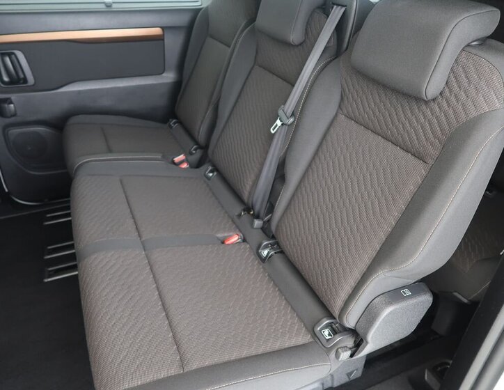 Toyota ProAce VAN-Minibus 2,0 l 130 kw