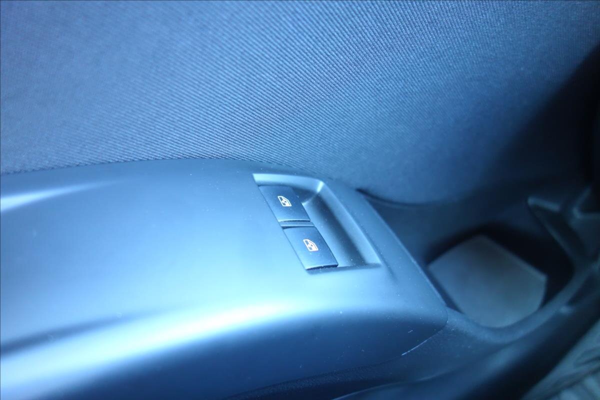 Opel Meriva MPV 1,4 l 74 kw