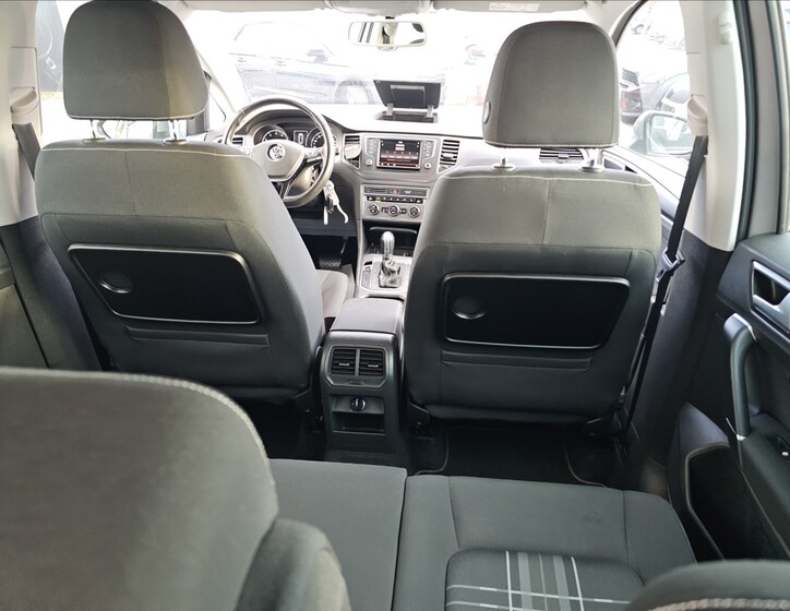 Volkswagen Golf Sportsvan 34