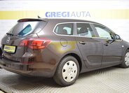 Opel Astra Kombi 2,0 l 121 kw