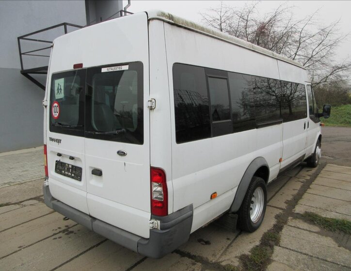 Ford Transit 13