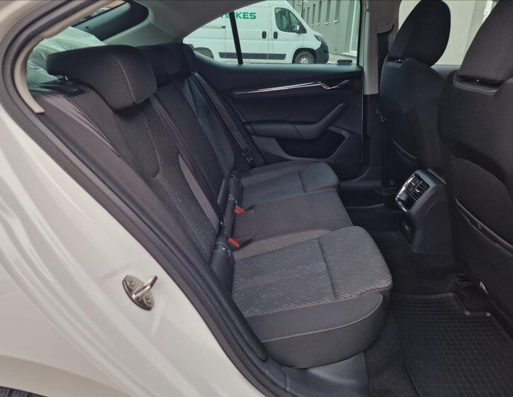 Škoda Octavia Sedan 1,5 l 110 kw