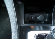 Suzuki Kizashi Sedan / Limuzína 2,4 l 131 kw