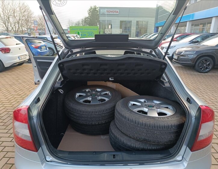 Škoda Octavia Liftback 1,6 l 77 kw