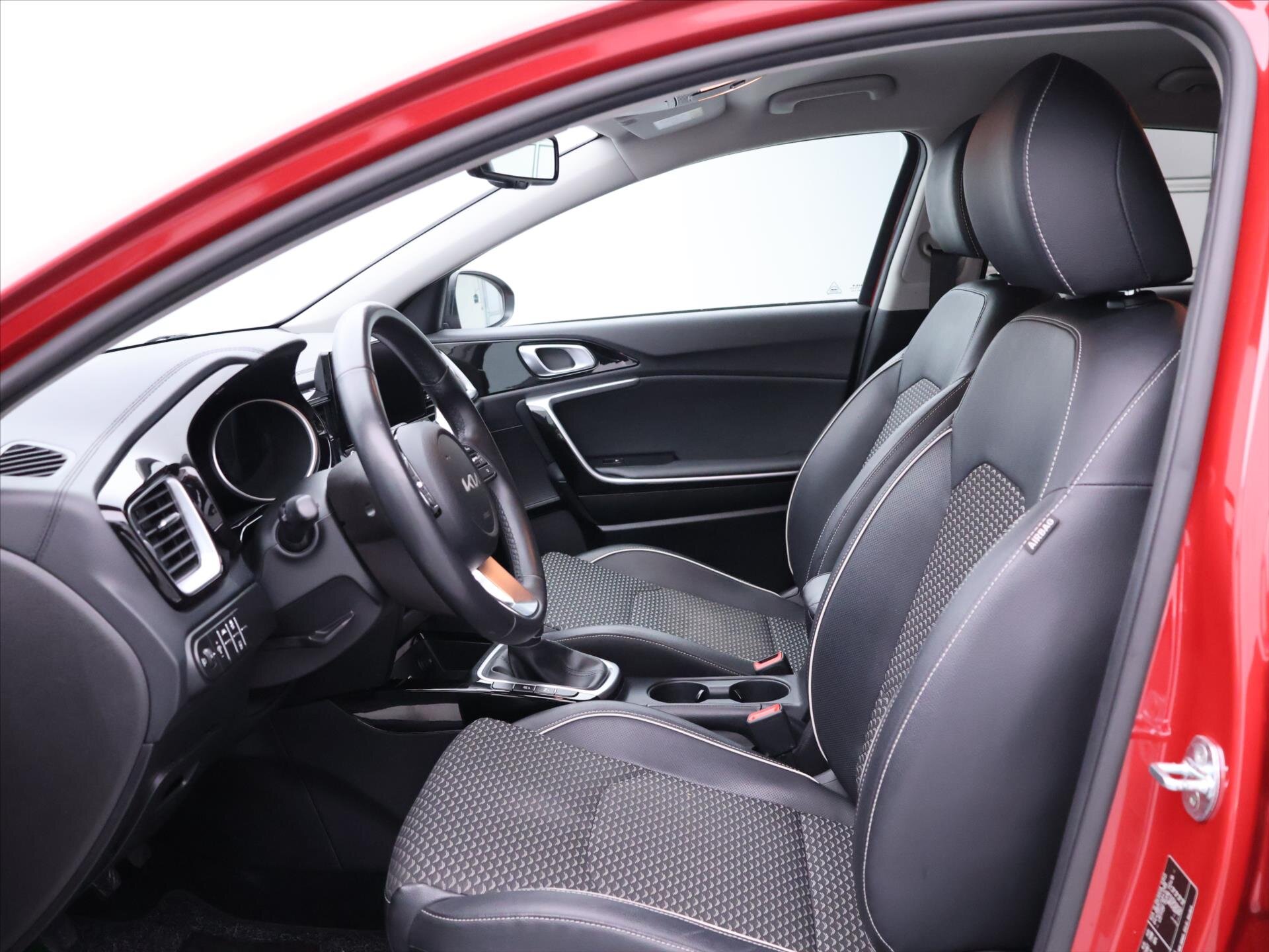 KIA XCeed SUV / Terénní 1,5 l 117 kw