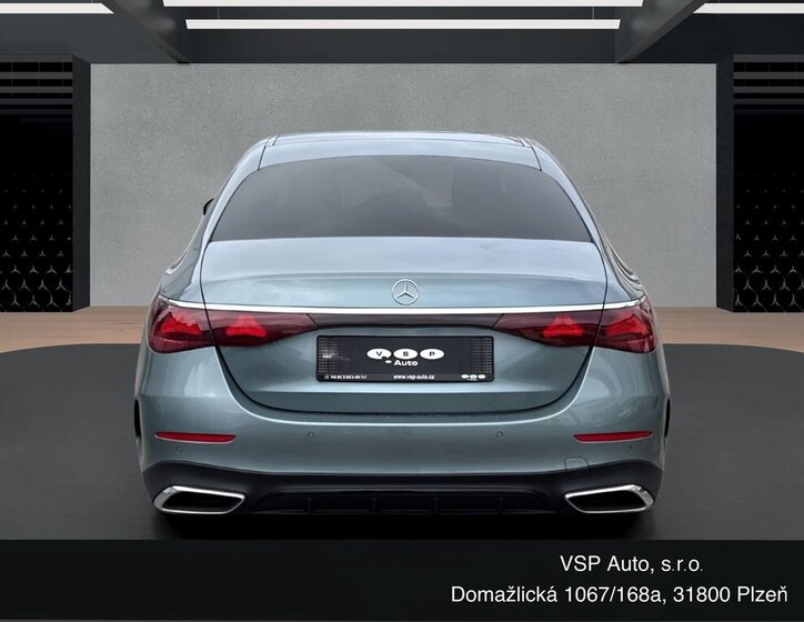 Mercedes-Benz Třídy E Sedan / Limuzína 2,0 l 167 kw