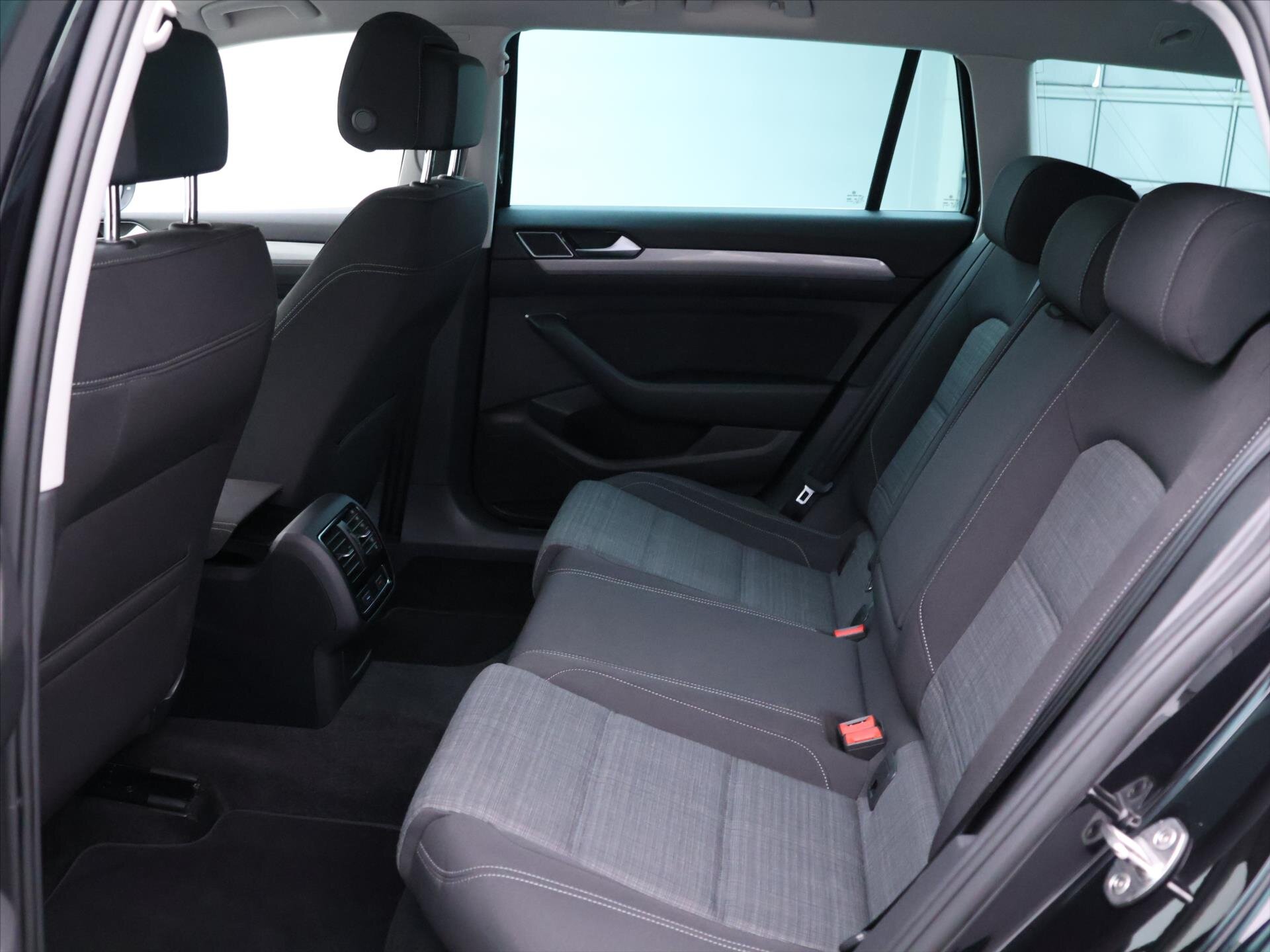 Volkswagen Passat Kombi 2,0 l 110 kw