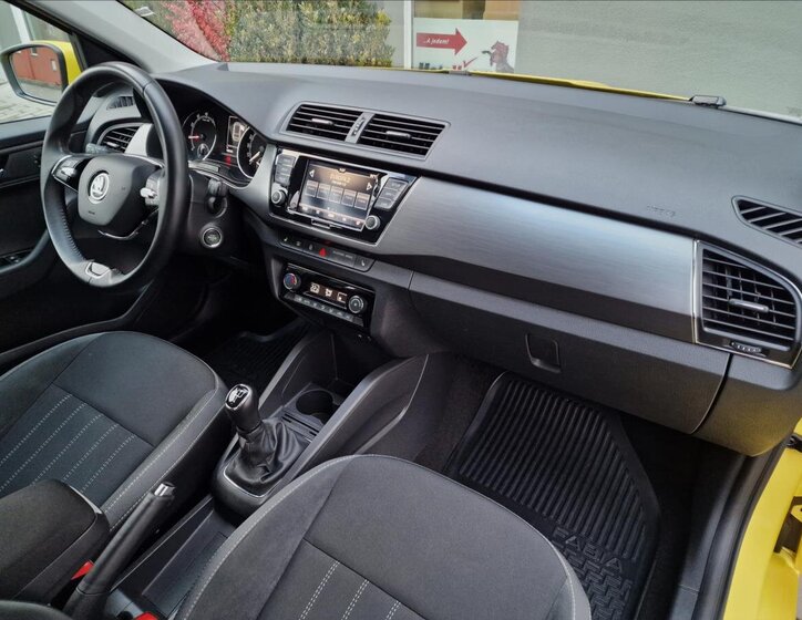 Škoda Fabia 13