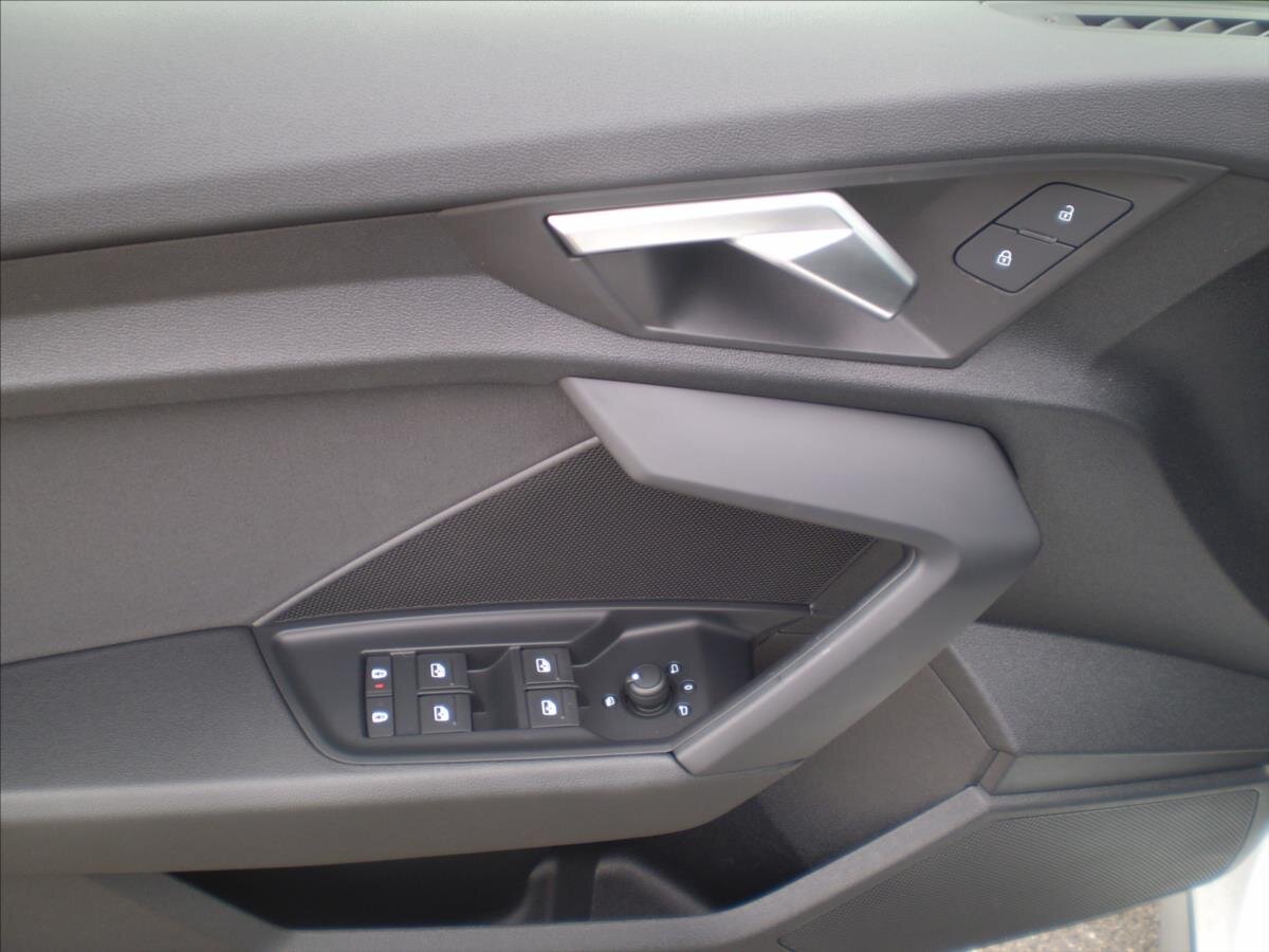 Audi A3 Hatchback 999,0 81 kw