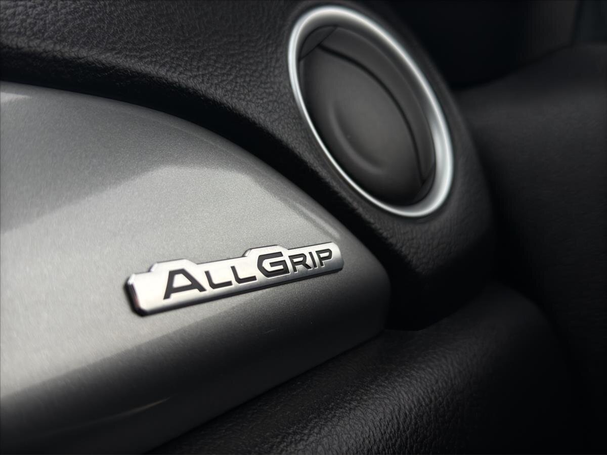 Suzuki Vitara SUV 1,6 l 88 kw