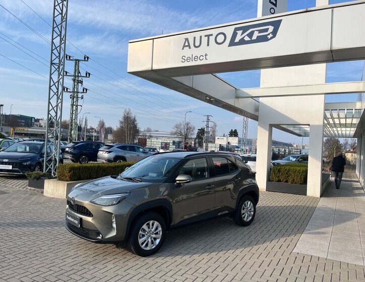 Toyota Yaris Cross SUV / Terénní 1,5 l 68 kw
