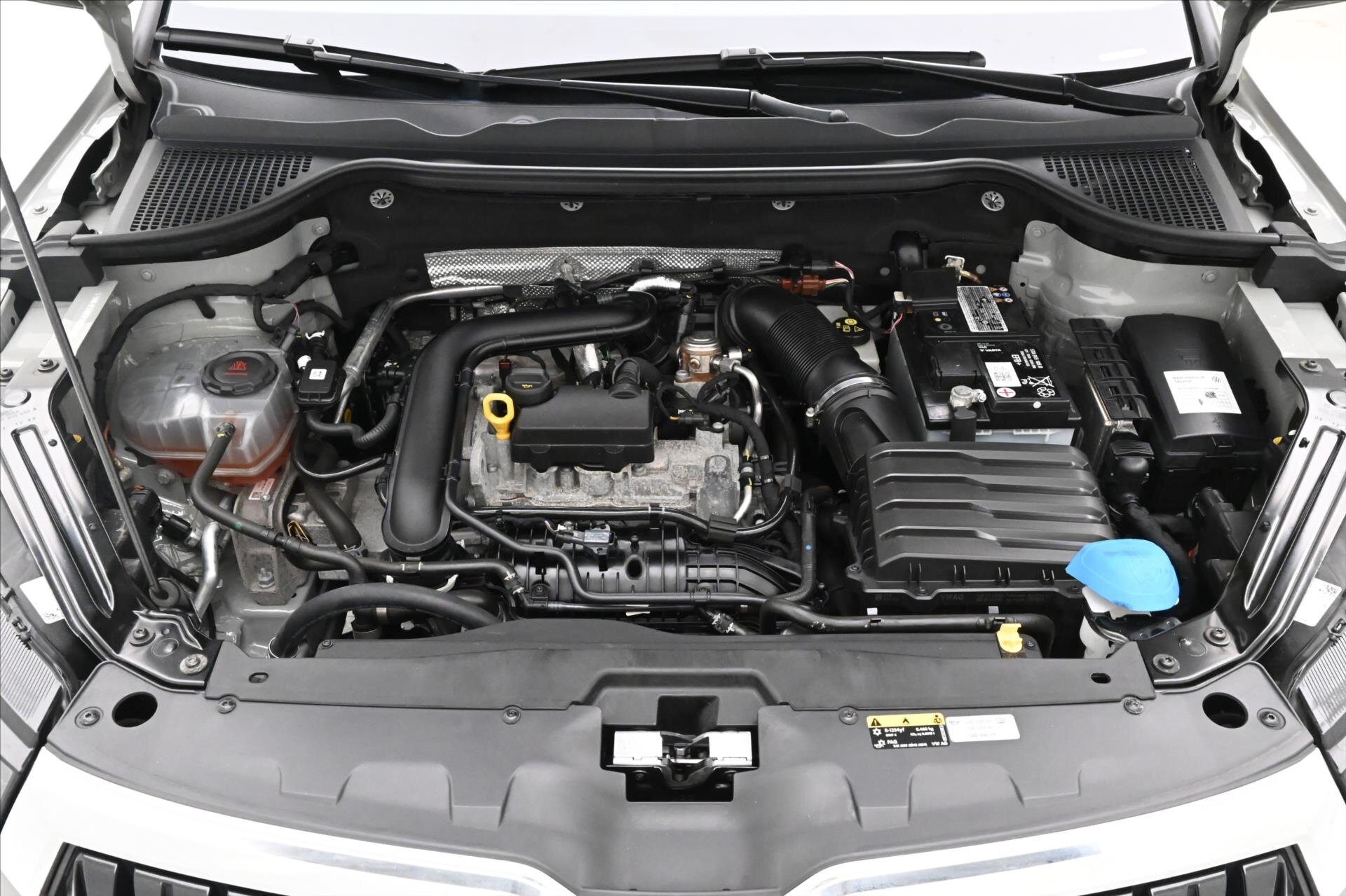 Škoda Karoq SUV 999,0 81 kw