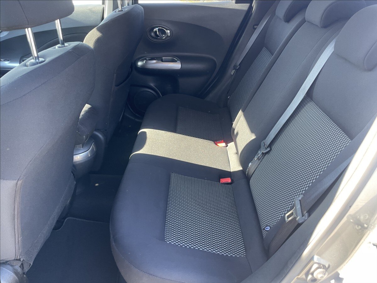 Nissan Juke SUV / Terénní 1,2 l 85 kw