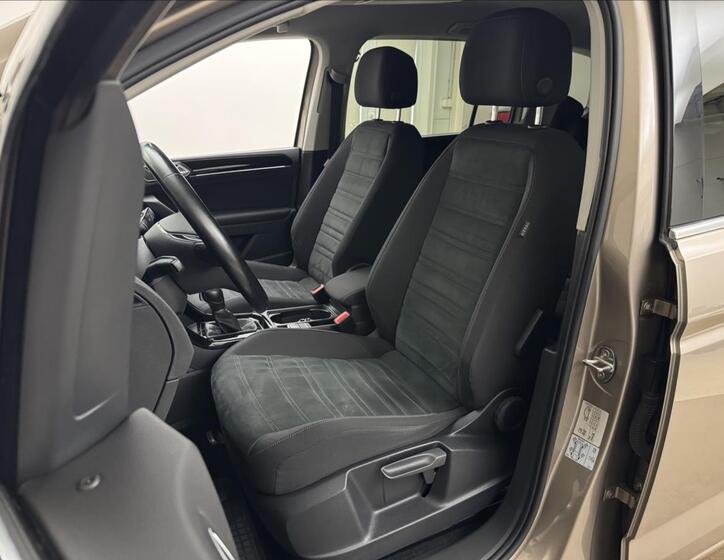 Volkswagen Touran 35