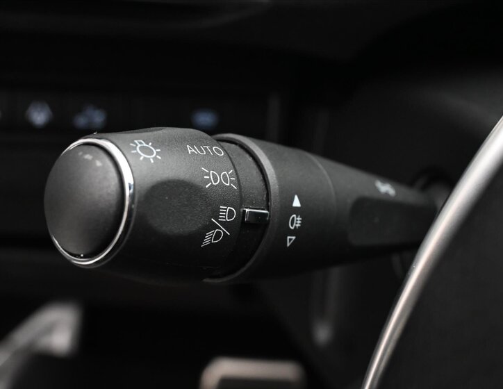 Peugeot 5008 SUV / Terénní 1,6 l 133 kw