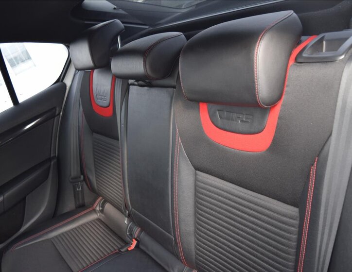 Škoda Octavia Sedan / Limuzína 2,0 l 135 kw