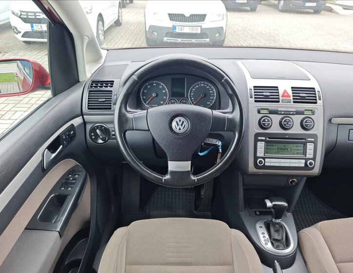 Volkswagen Touran MPV 1,4 l 103 kw