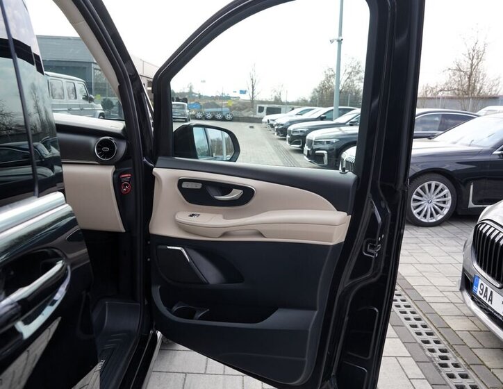 Mercedes-Benz Třídy V MPV 2,0 l 174 kw