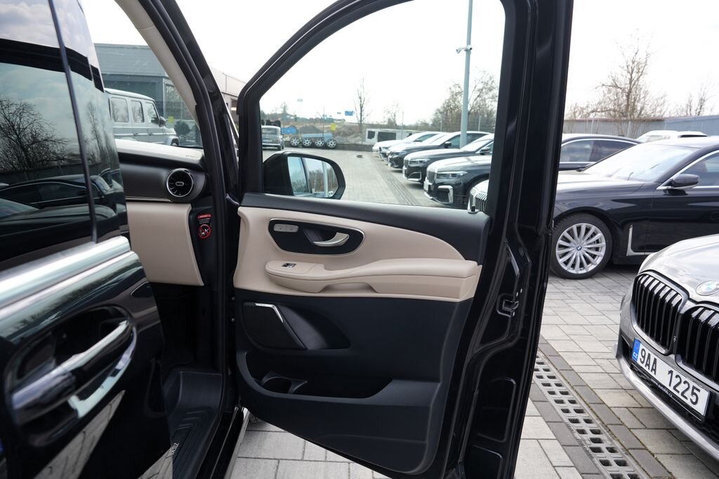 Mercedes-Benz Třídy V MPV 2,0 l 174 kw