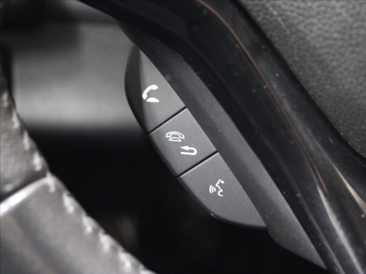 Honda HR-V SUV / Terénní 1,5 l 96 kw