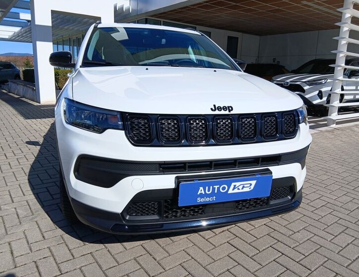 Jeep Compass SUV / Terénní 1,5 l 96 kw