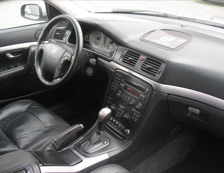 Volvo S80 8