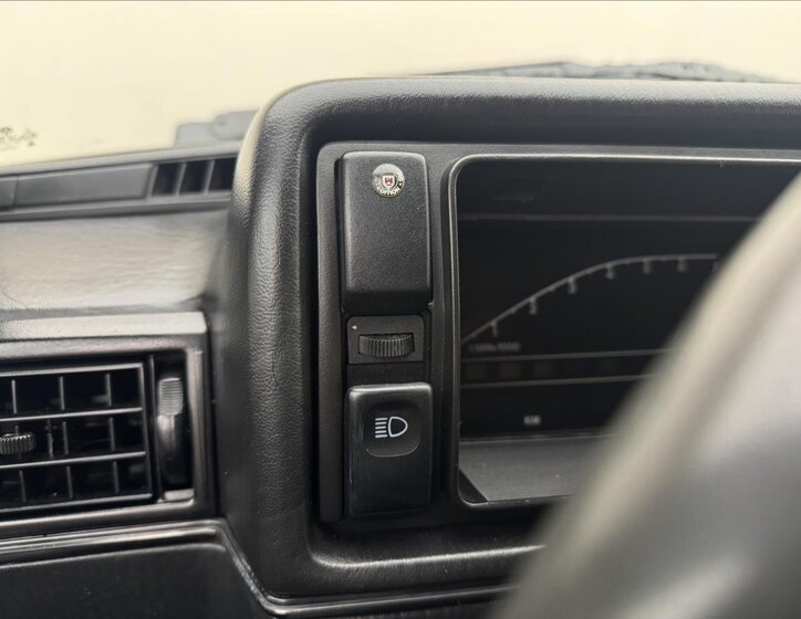 Volkswagen Golf Sedan / Limuzína 1,8 l 79 kw