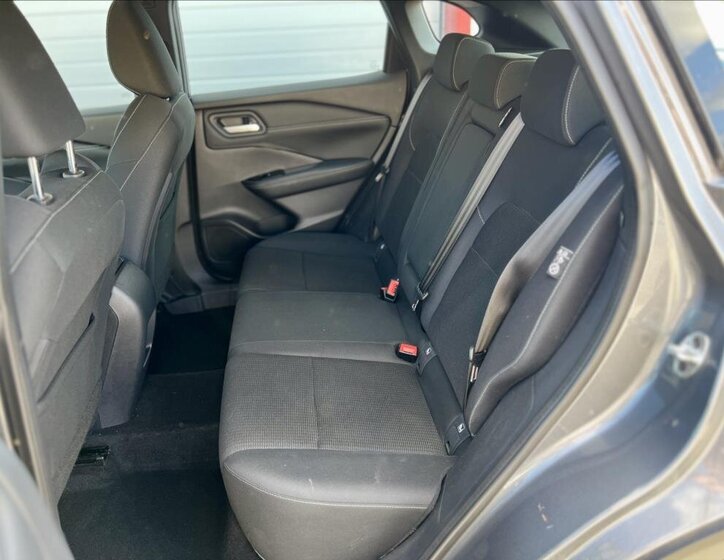 Nissan Qashqai SUV / Terénní 1,3 l 116 kw