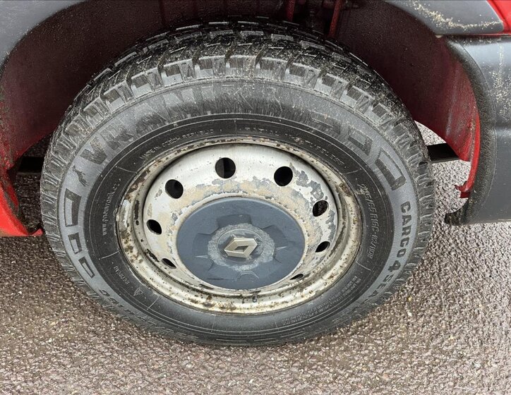 Renault Master Skříň 2,5 l 74 kw