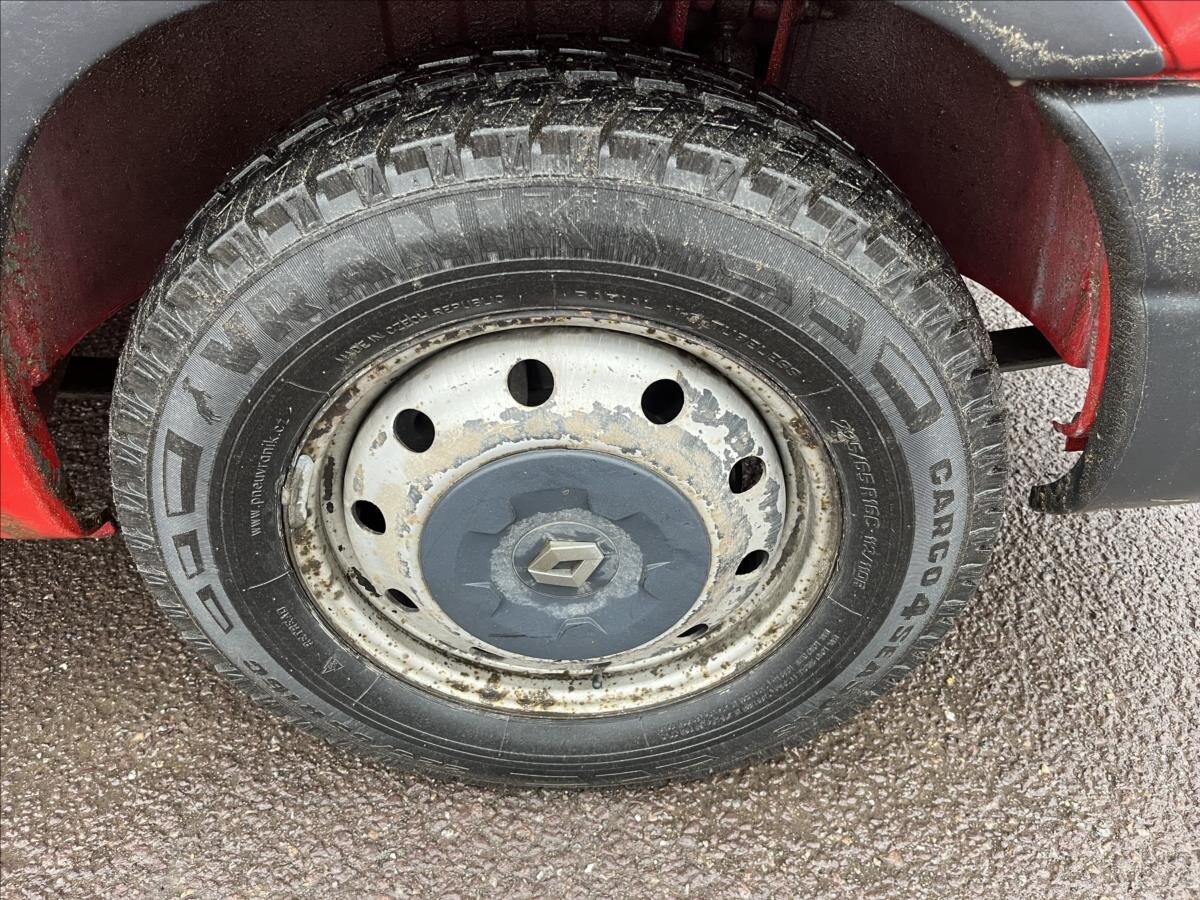 Renault Master Skříň 2,5 l 74 kw