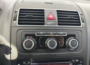 Volkswagen Touran MPV 1,2 l 77 kw