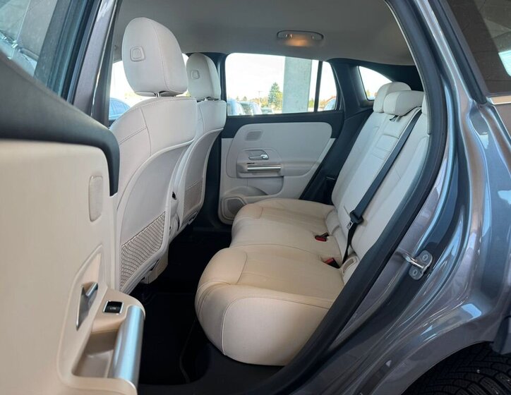 Mercedes-Benz EQA SUV / Terénní 0,0 140 kw