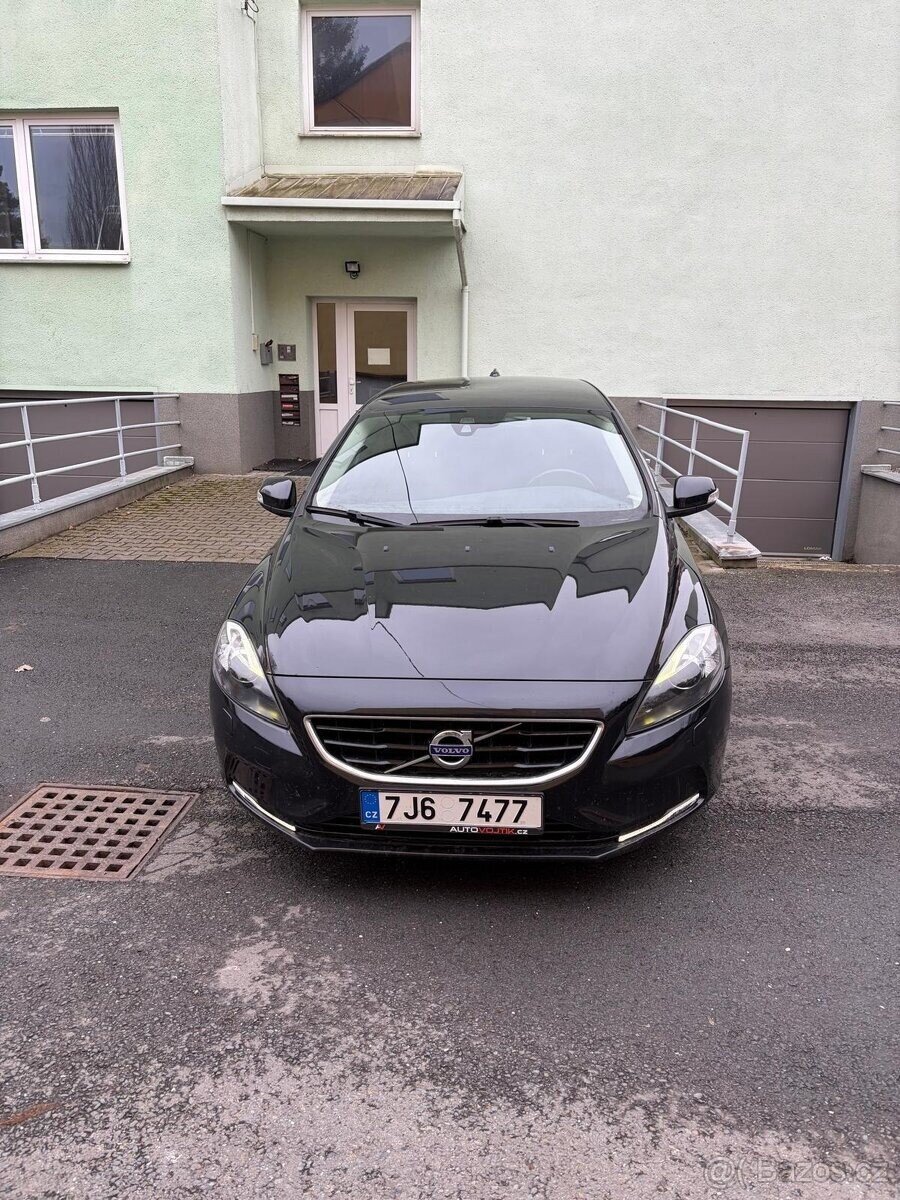 Volvo V40 MPV 0,0 0