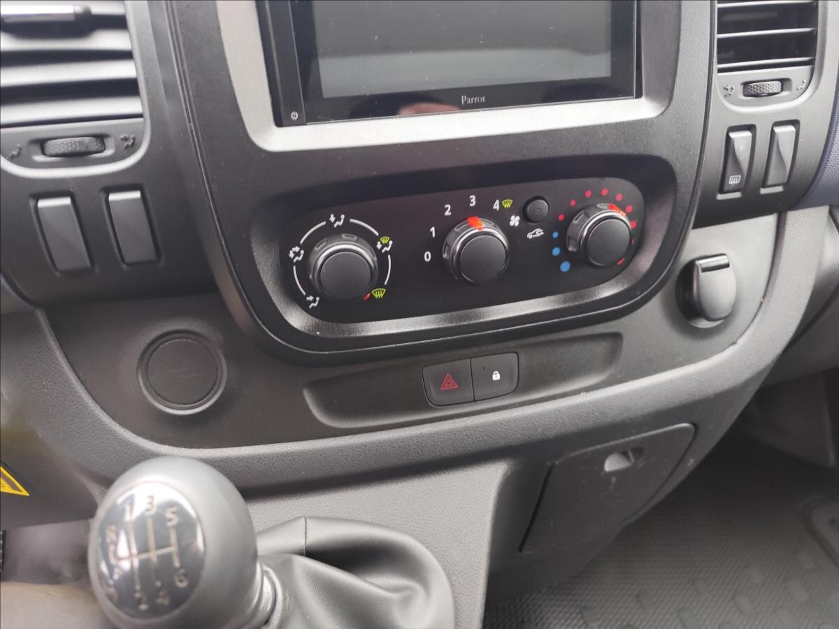 Opel Vivaro VAN / Minibus 1,6 l 89 kw