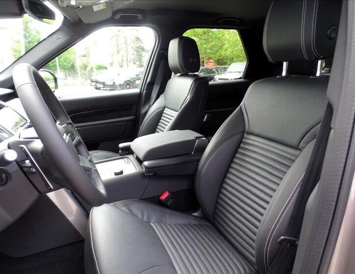 Land Rover Discovery SUV 3,0 l 184 kw