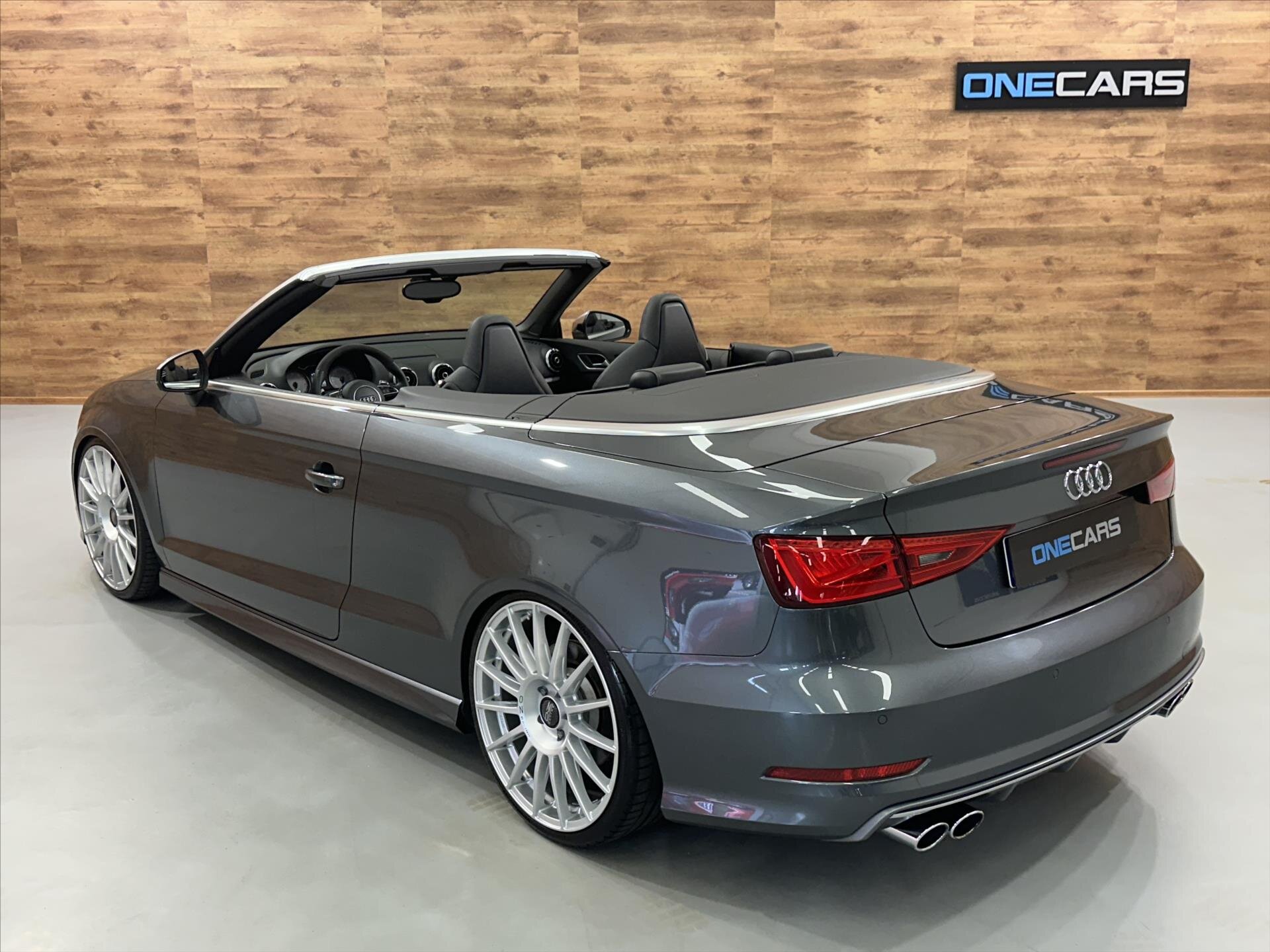 Audi S3 Kabriolet 2,0 l 221 kw