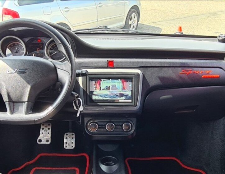 Ligier JS 50 L Hatchback 478,0 6 kw